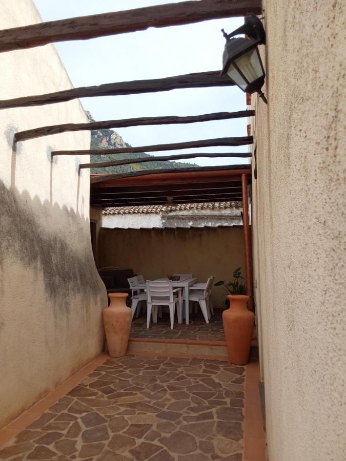 B&B Sa Prama Galtellì Eksteriør billede